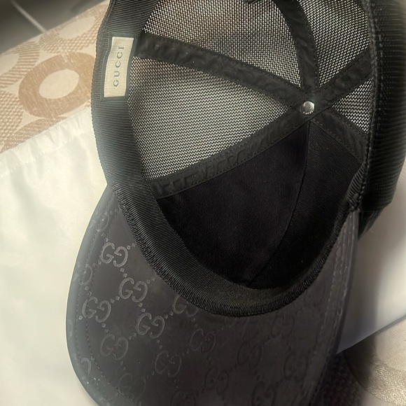 GUCCI GG Logo Mesh Cap - Picture 5 of 5
